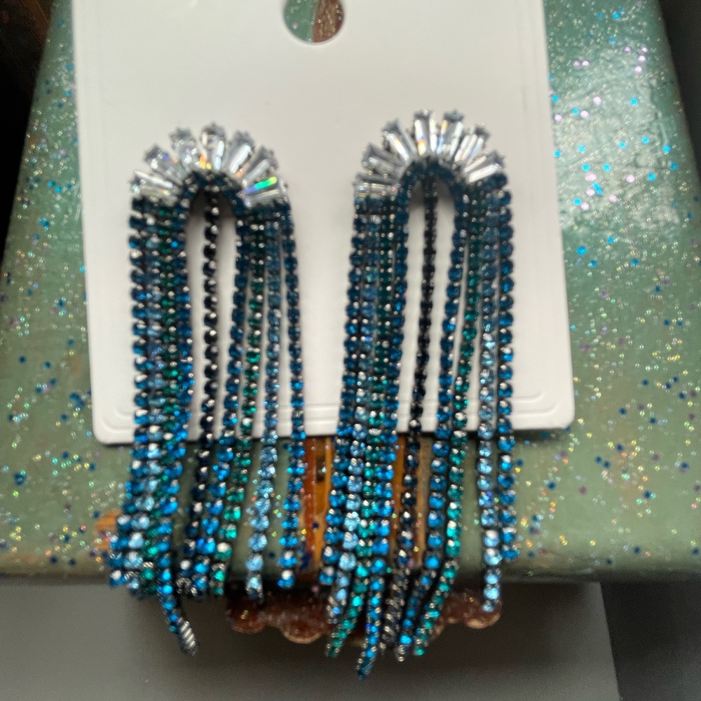 Elegant 925 Silver Zircon Tassel Earrings with U-shaped -Great for any occasion.